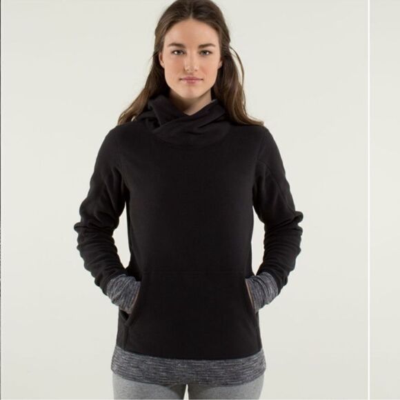 lululemon athletica Tops - Lululemon women’s hooded Fleece pullover sweatshirt with hand covers size 4